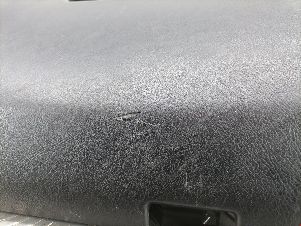 Бардачок MITSUBISHI Space Star 1999-2006