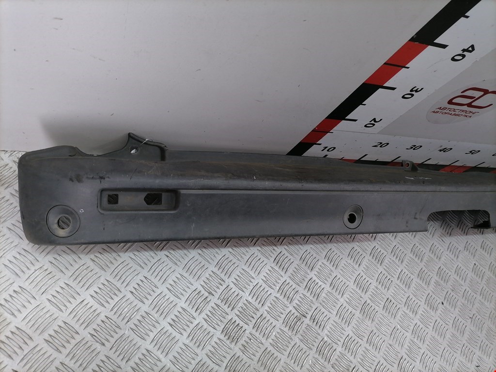 Бампер задний OPEL Vivaro A 2001-2014