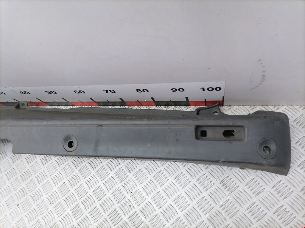 Бампер задний OPEL Vivaro A 2001-2014