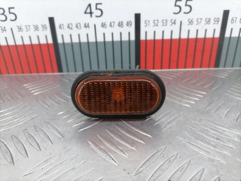 Повторитель на крыло RENAULT Trafic II 2001-2014