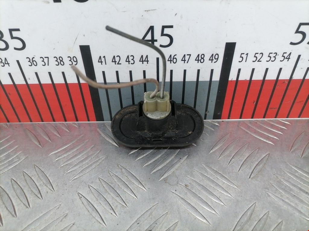 Повторитель на крыло RENAULT Trafic II 2001-2014