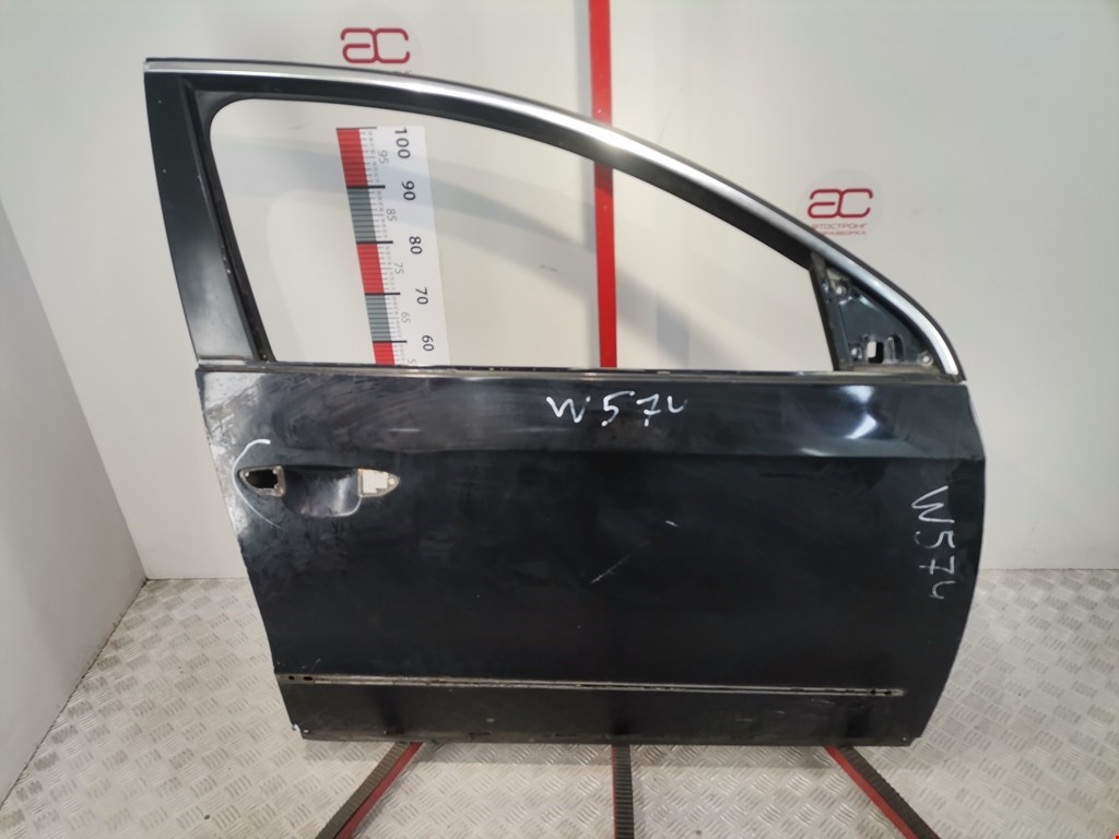 Дверь передняя правая VOLKSWAGEN Passat B6 2005-2011