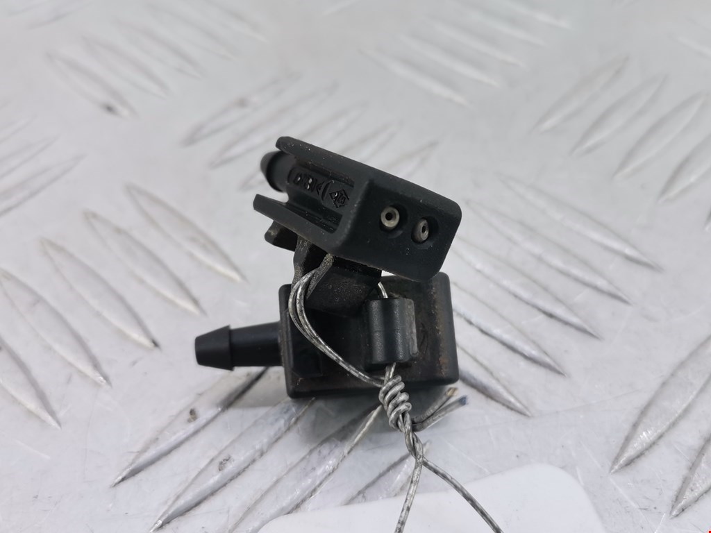 Форсунка омывателя лобового стекла RENAULT Megane II 2002-2009