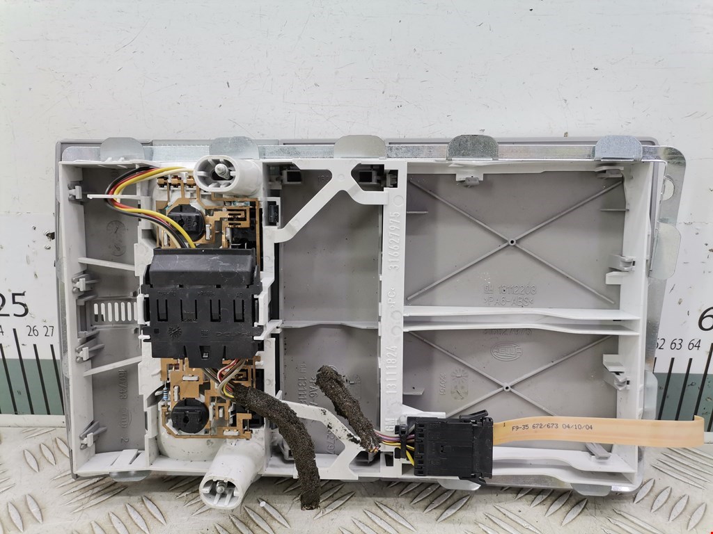Плафон салонный (салона фонарь) OPEL Astra H/Family 2004-2015