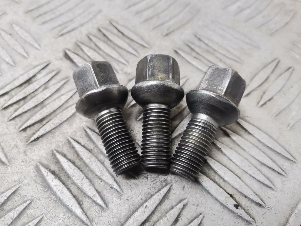 Болты SEAT Cordoba 1993-2002