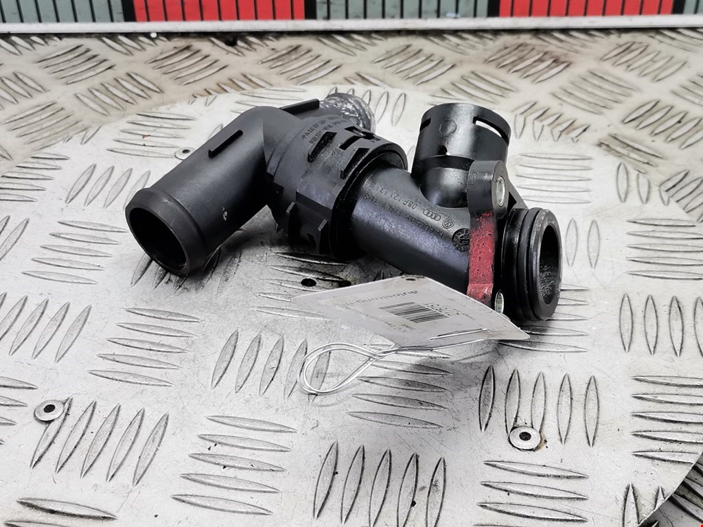 Тройник системы охлаждения VOLKSWAGEN Touran 2003-2010