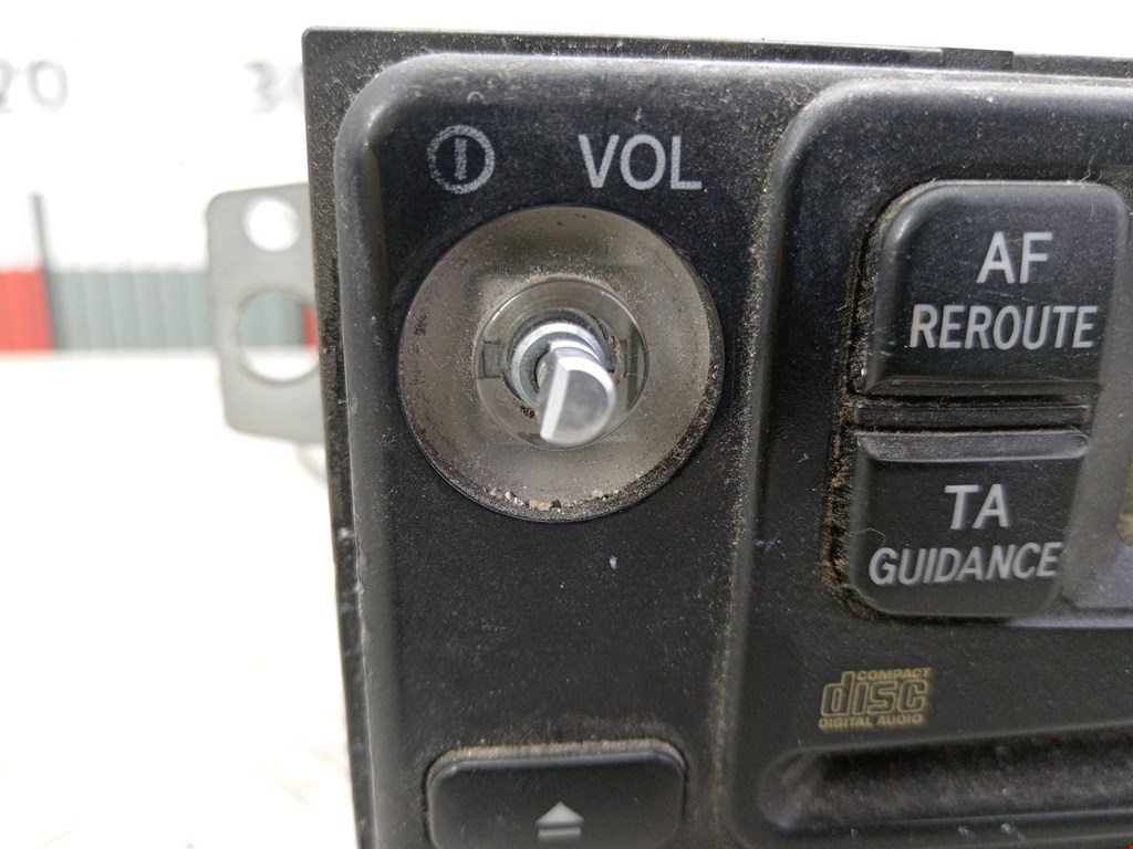 Магнитола TOYOTA RAV 4 XA20 2000-2005