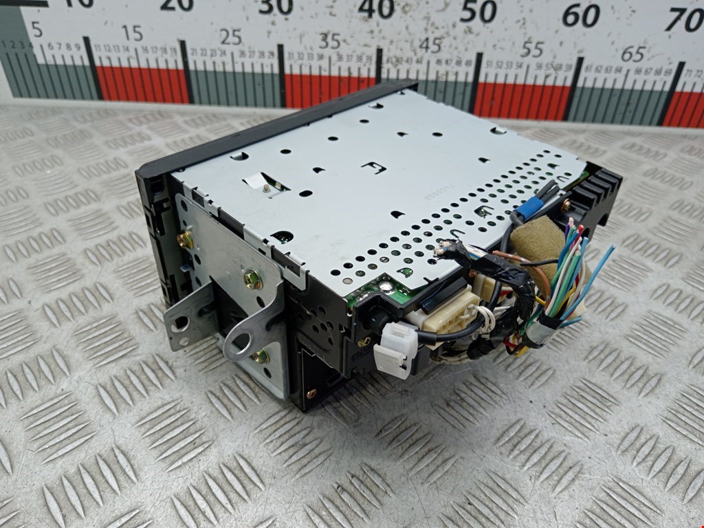 Магнитола TOYOTA RAV 4 XA20 2000-2005