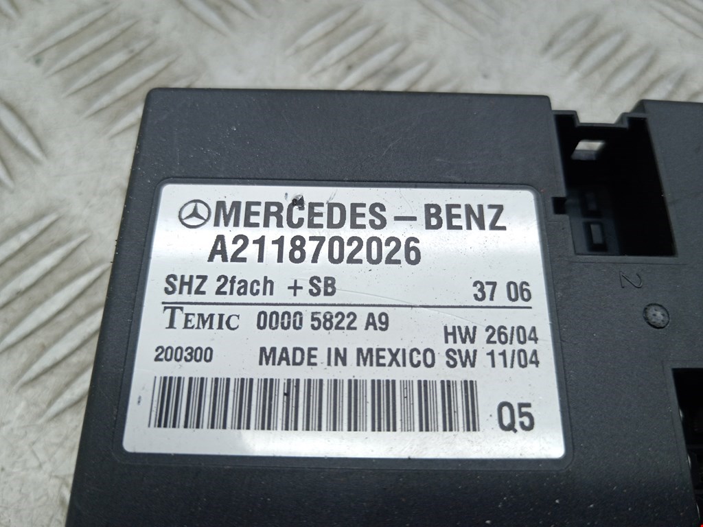 Блок комфорта MERCEDES-BENZ CLS-Class C219 2004-2010