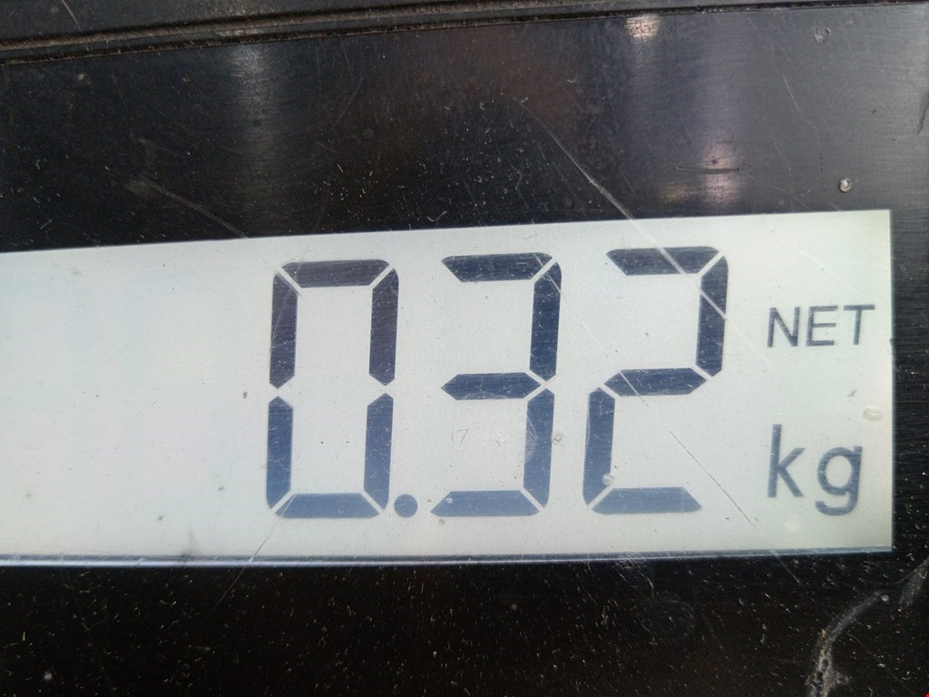 Петля капота левая/правая TOYOTA RAV 4 XA20 2000-2005