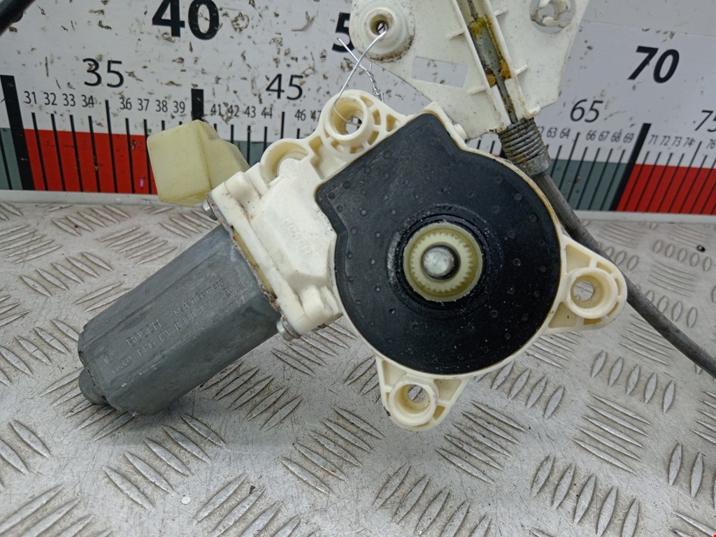 Стеклоподъемник задний правый MERCEDES-BENZ CLS-Class C219 2004-2010