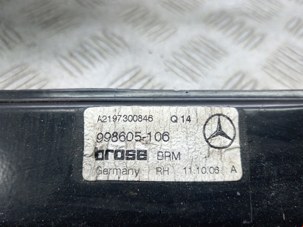 Стеклоподъемник задний правый MERCEDES-BENZ CLS-Class C219 2004-2010