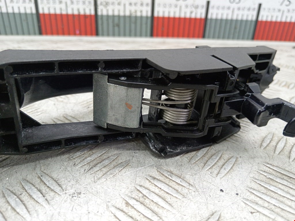 Ручка двери задней наружная правая MERCEDES-BENZ CLS-Class C219 2004-2010