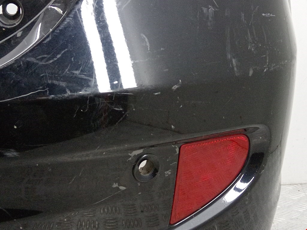 Бампер задний HONDA Civic 2001-2005