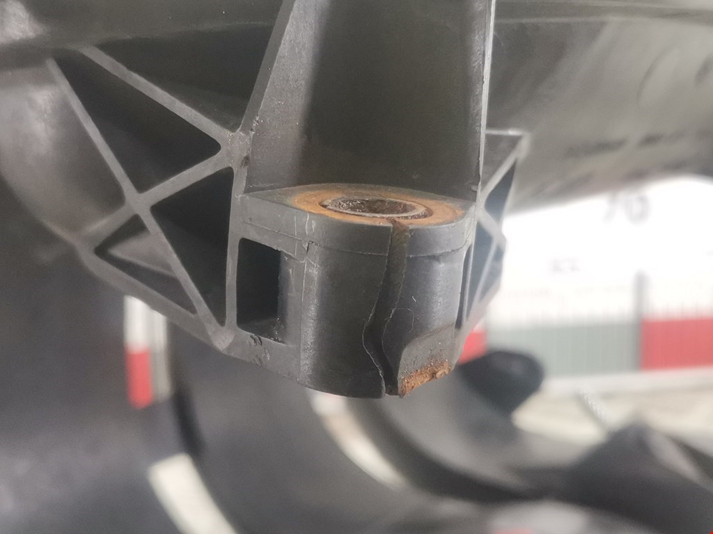 Коллектор впускной PEUGEOT 206 1998-2012