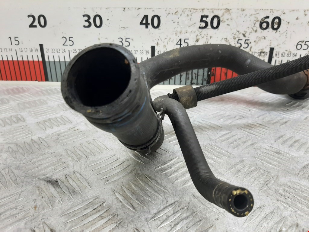 Патрубок VOLKSWAGEN Passat B6 2005-2011