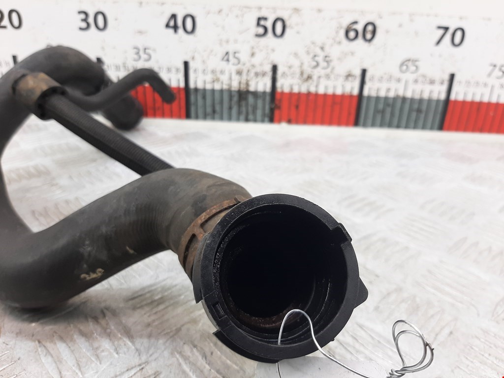 Патрубок VOLKSWAGEN Passat B6 2005-2011