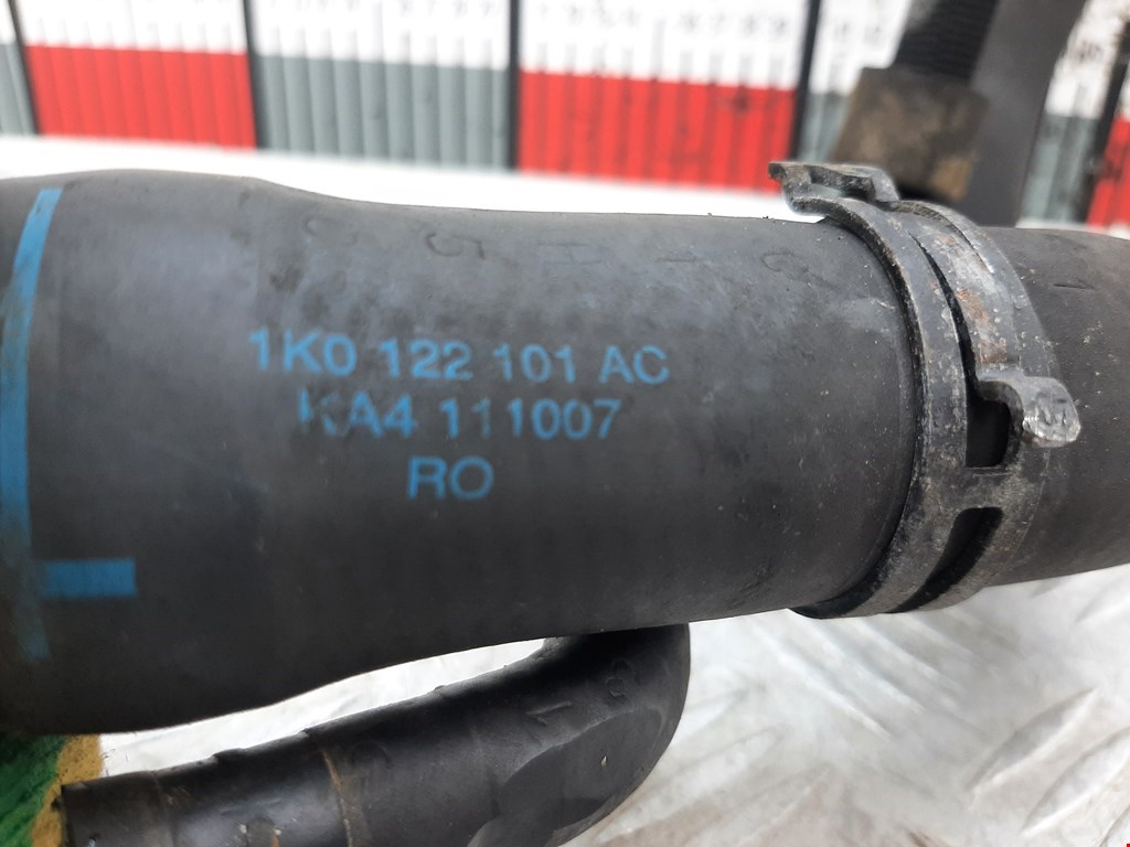 Патрубок VOLKSWAGEN Passat B6 2005-2011