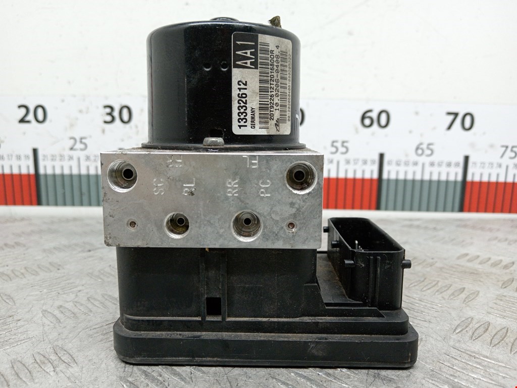 Блок ABS (насос) OPEL Astra J 2009-2017