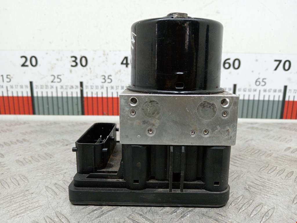 Блок ABS (насос) OPEL Astra J 2009-2017