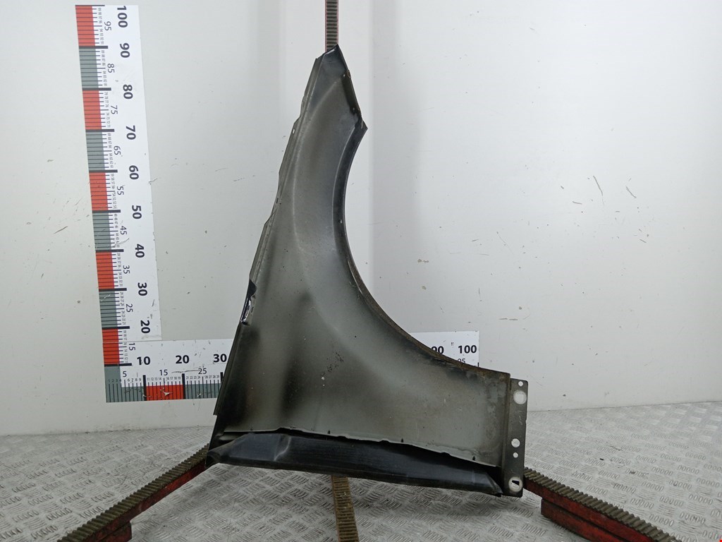 Крыло переднее левое MERCEDES-BENZ C-Class C-klasse W204 2007-2015