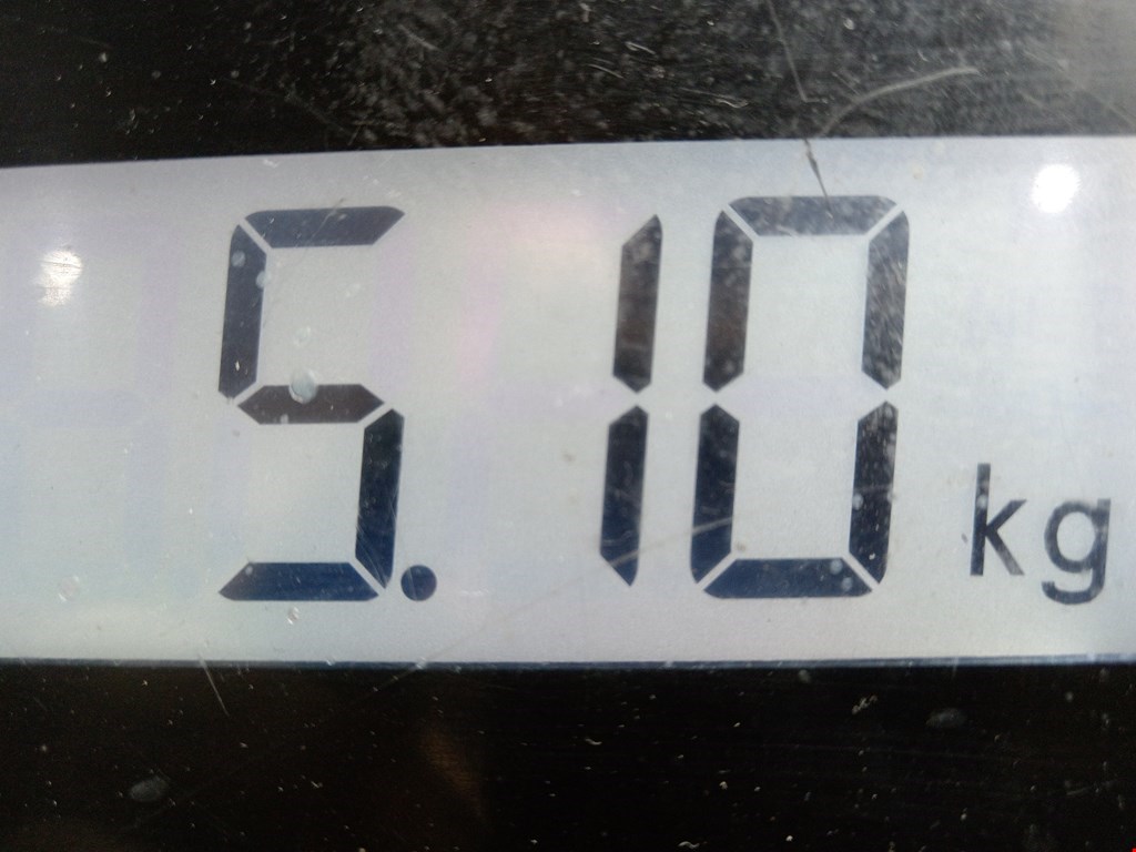 Амортизатор передний левый TOYOTA Aygo AB10 2005-2014