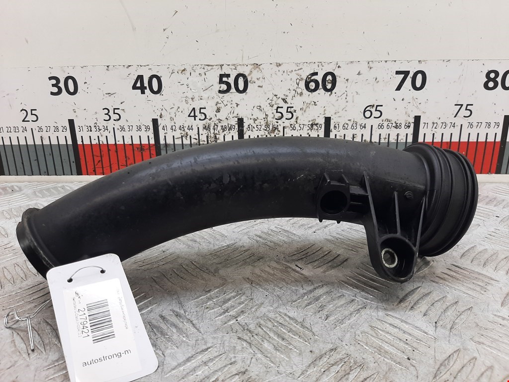 Патрубок интеркулера MERCEDES-BENZ C-Class C-klasse W204 2007-2015