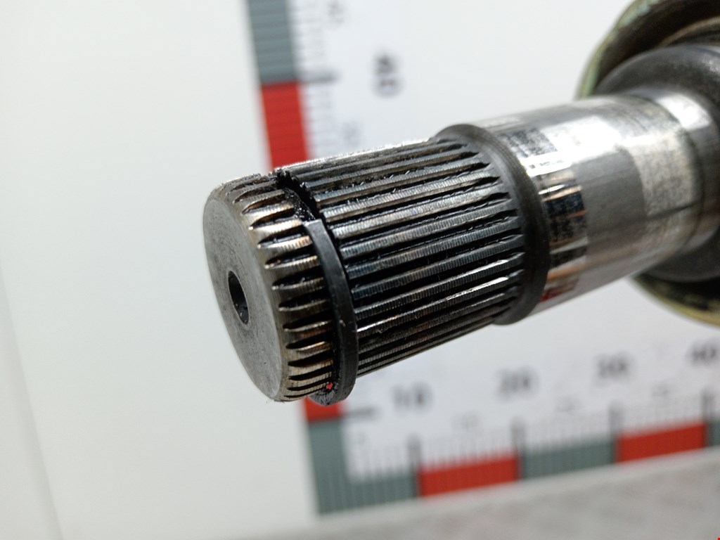 Полуось (привод, приводной вал) передняя правая MERCEDES-BENZ M-Class W163 ML 1997-2005