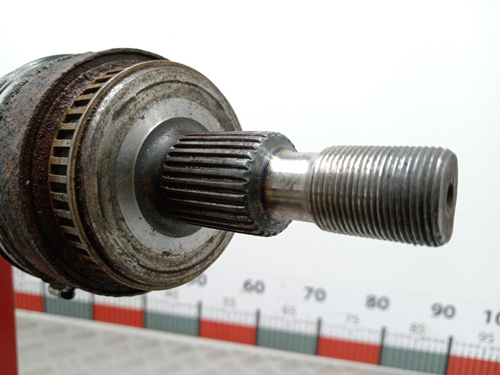 Полуось (привод, приводной вал) передняя правая MERCEDES-BENZ M-Class W163 ML 1997-2005