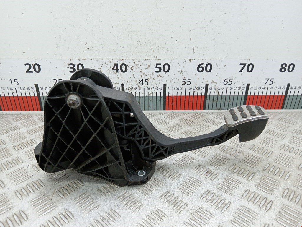 Педаль сцепления SKODA Octavia A5 1Z- 2004-2013