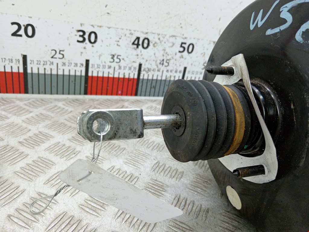 Усилитель тормозов вакуумный MERCEDES-BENZ C-Class C-klasse W204 2007-2015