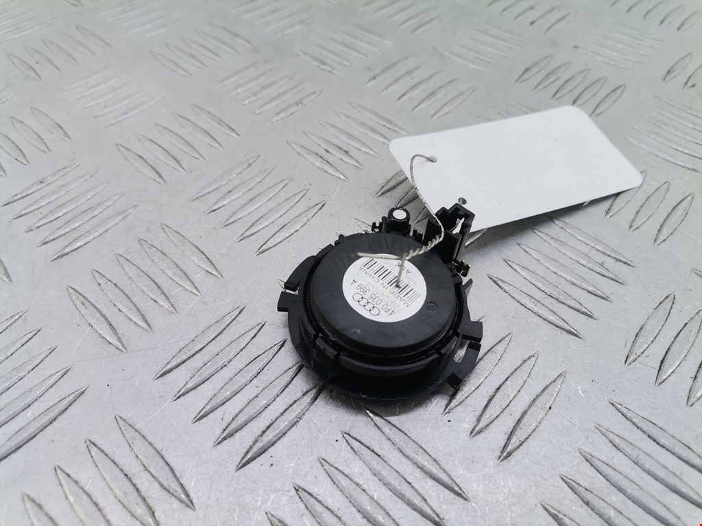 Динамик AUDI A4 B8 2007-2015