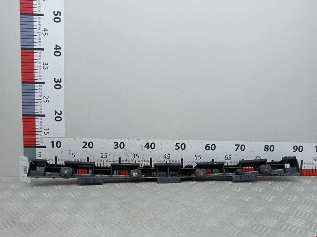 Кронштейн заднего бампера центральный CHEVROLET Cruze 2009-2015