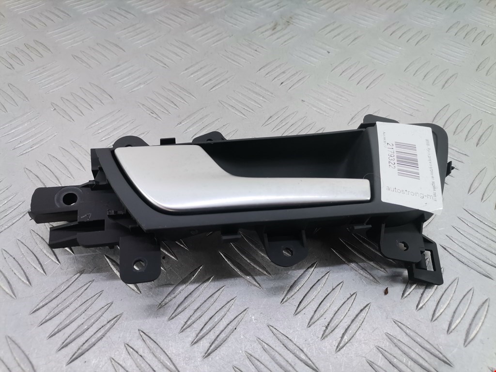 Ручка дверная задняя внутренняя левая AUDI A4 B8 2007-2015