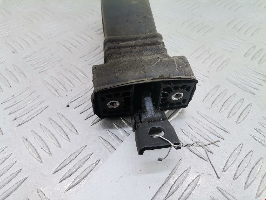 Ограничитель открывания двери AUDI A4 B8 2007-2015