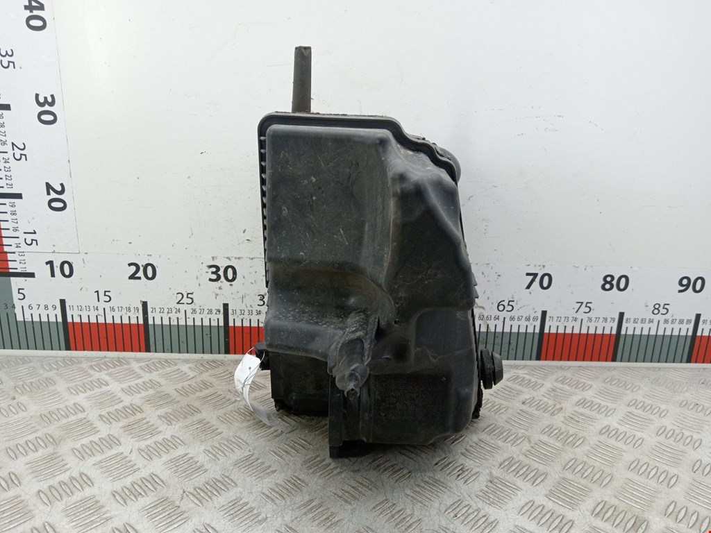 Корпус воздушного фильтра RENAULT Kangoo 2008-2021