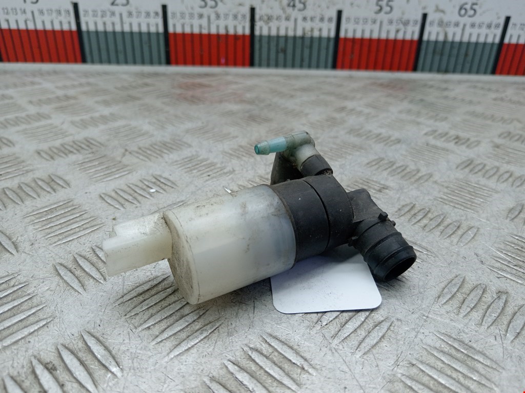 Насос (моторчик) омывателя Renault Kangoo 2 (W/FW) (2007-2021)