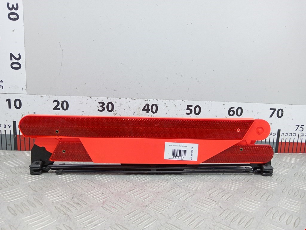 Знак аварийной остановки MERCEDES-BENZ C-Class C-klasse W204 2007-2015