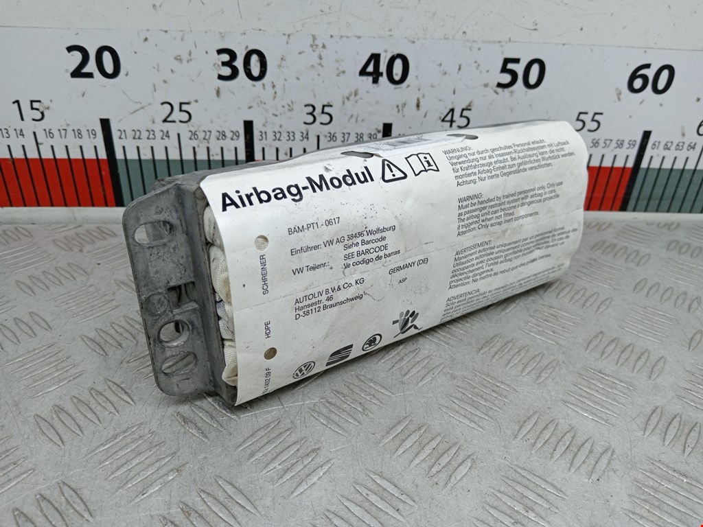 Подушка безопасности пассажирская (в торпедо) SKODA Octavia A5 1Z- 2004-2013