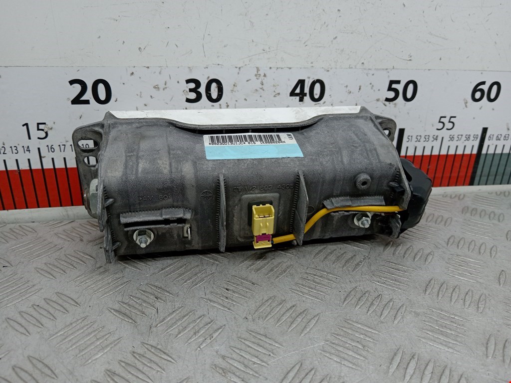 Подушка безопасности пассажирская (в торпедо) SKODA Octavia A5 1Z- 2004-2013