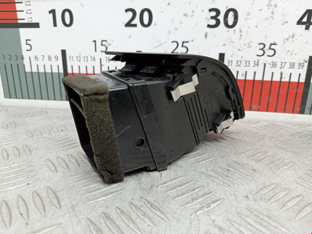 Дефлектор воздушный SKODA Octavia A5 1Z- 2004-2013