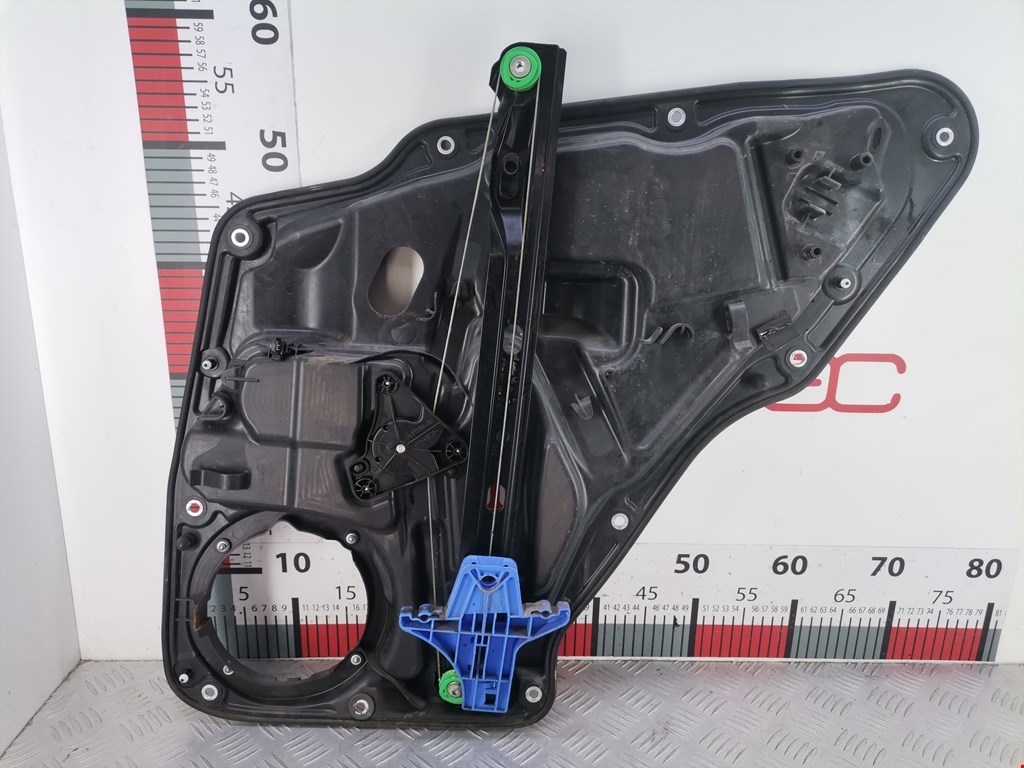 Стеклоподъемник задний левый VOLKSWAGEN Tiguan 2007-2016