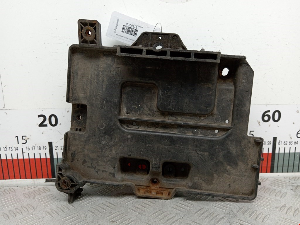 Крепление АКБ (корпус/подставка) KIA Cee'd II 2012-2018