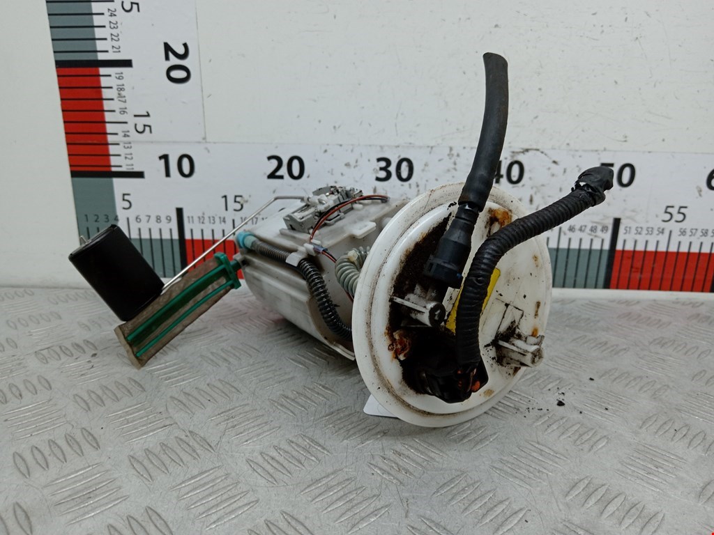 Датчик уровня топлива KIA Cee'd II 2012-2018