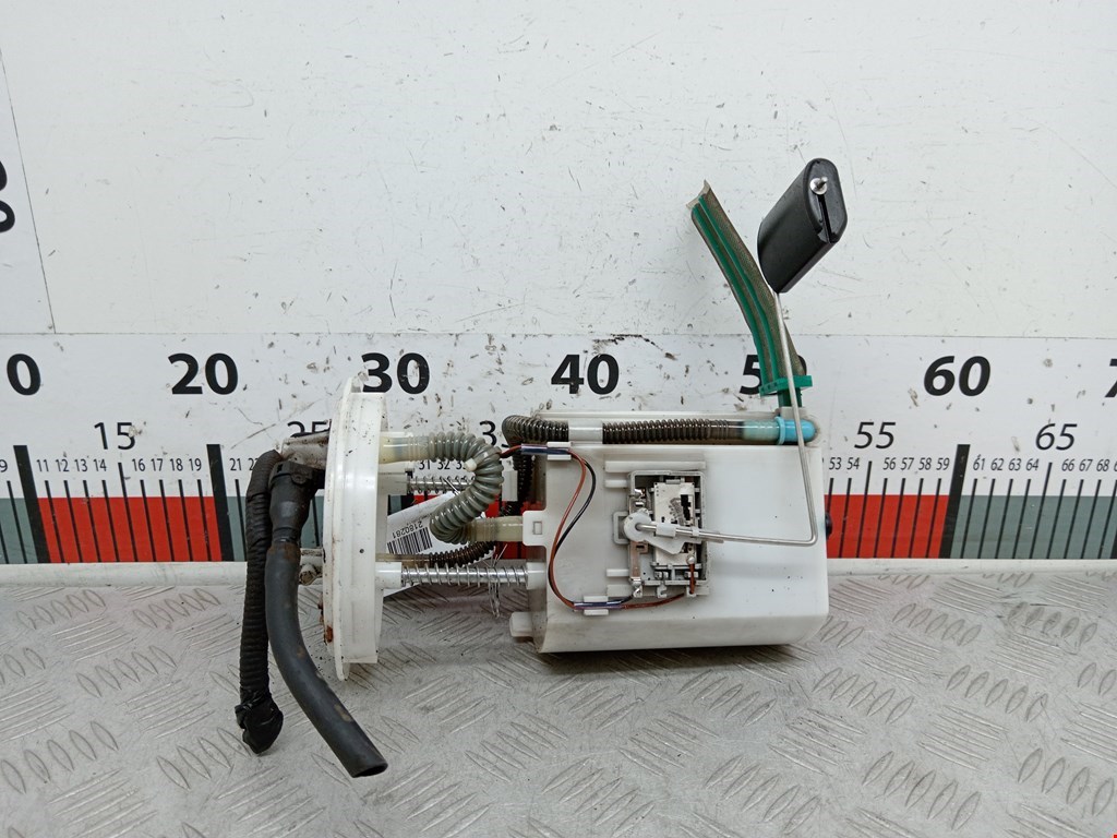 Датчик уровня топлива KIA Cee'd II 2012-2018