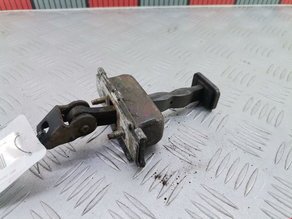Ограничитель открывания двери MERCEDES-BENZ M-Class W163 ML 1997-2005