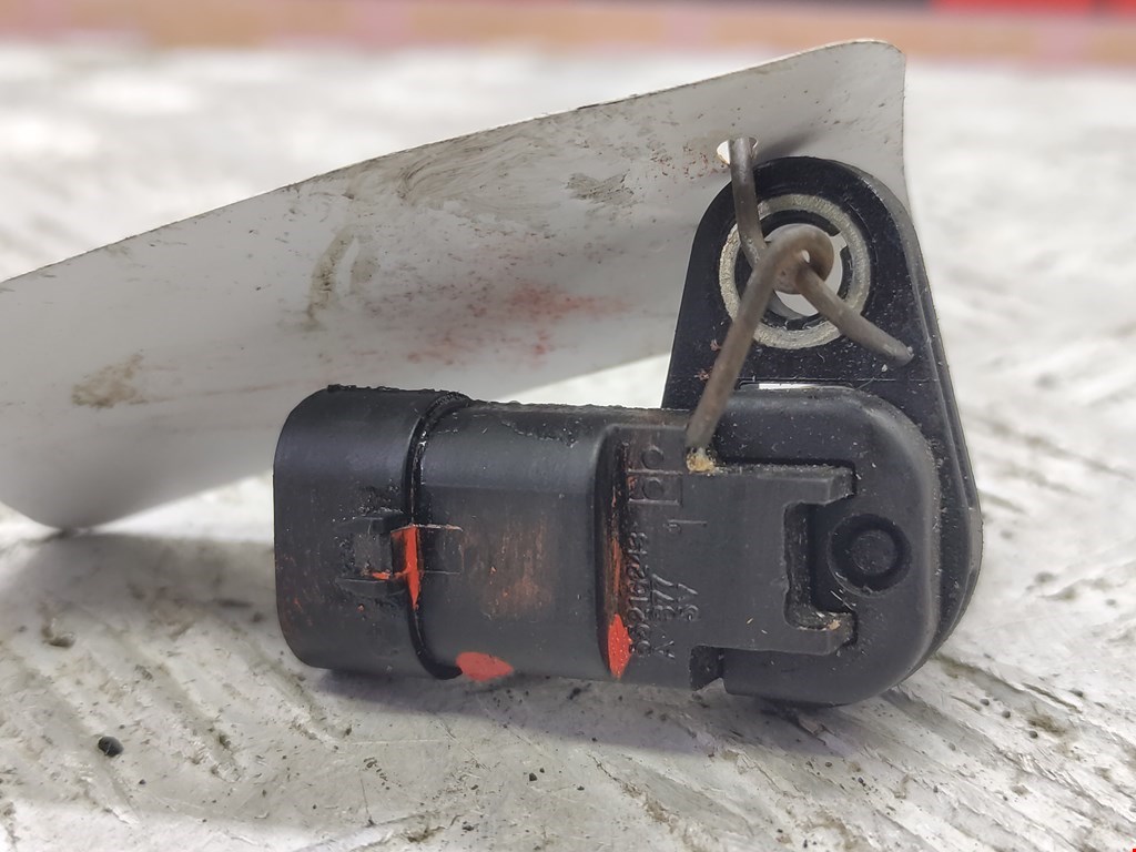 Датчик положения распредвала OPEL Insignia 2008-2017