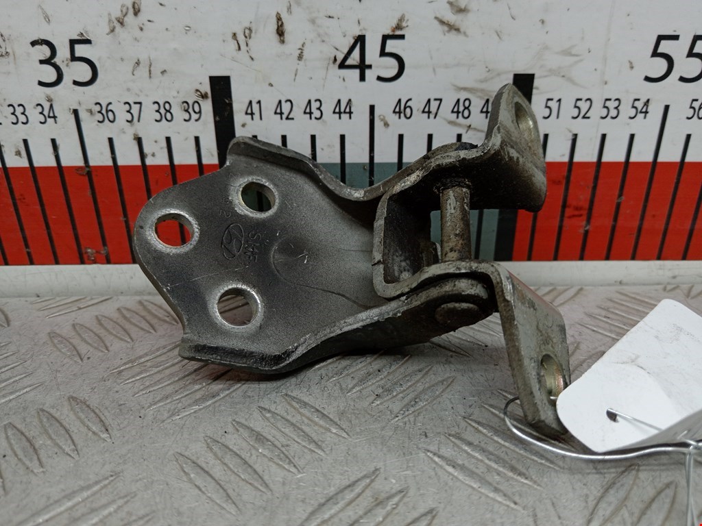 Петля двери передней правой Hyundai Santa Fe 1 (SM) (2000-2006)