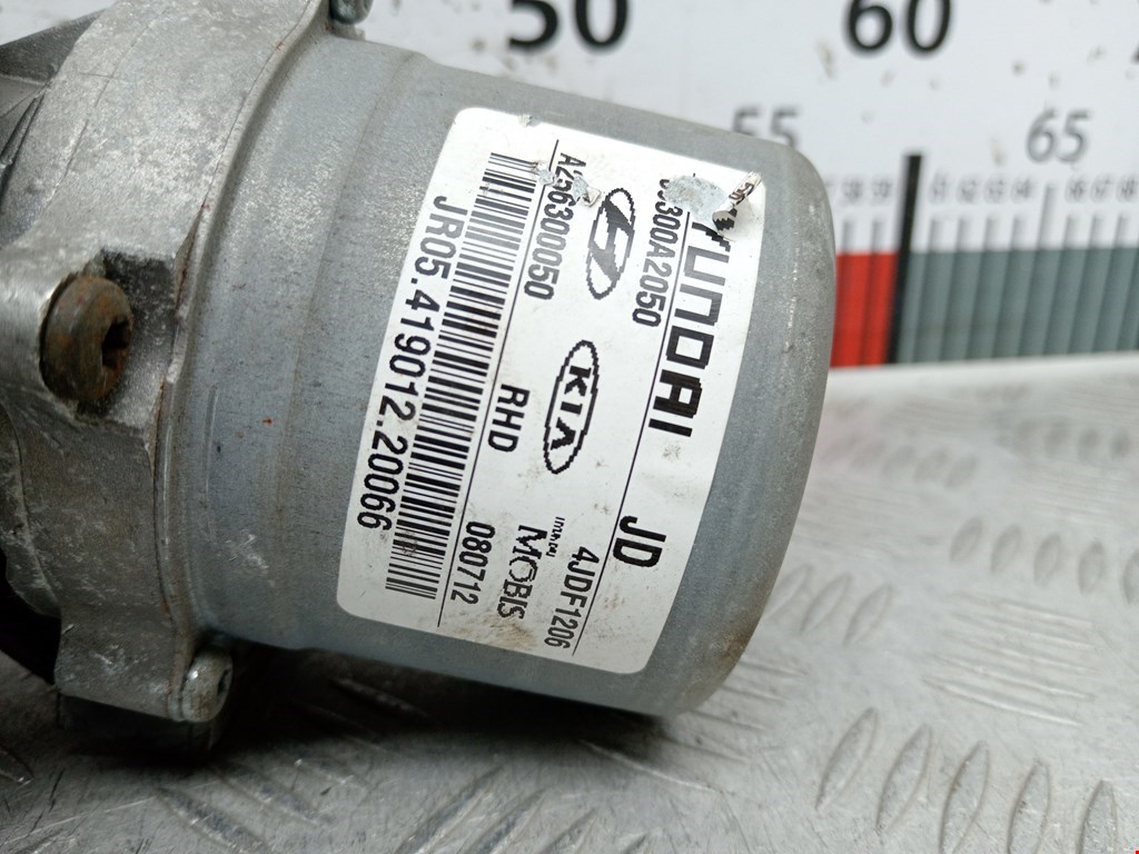 Насос гидроусилителя руля (ГУР) KIA Cee'd II 2012-2018