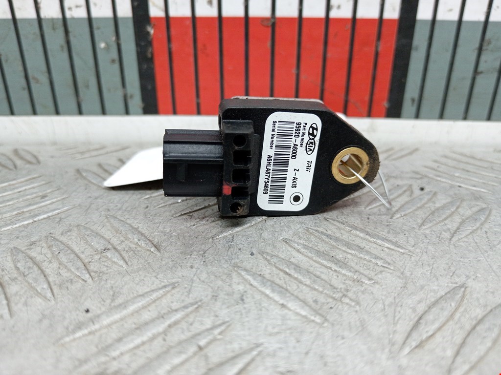 Датчик AIR BAG (подушек безопасности) KIA Cee'd II 2012-2018